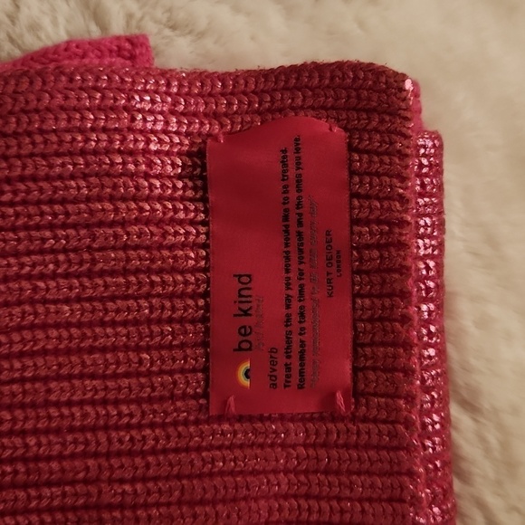 Nwot Kurt Geiger Pink Metallic Winter Scarf​​​​​​​​ - Picture 5 of 6